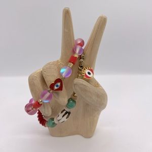 Handmade beaded bracelet X CRAFTIEST CREW